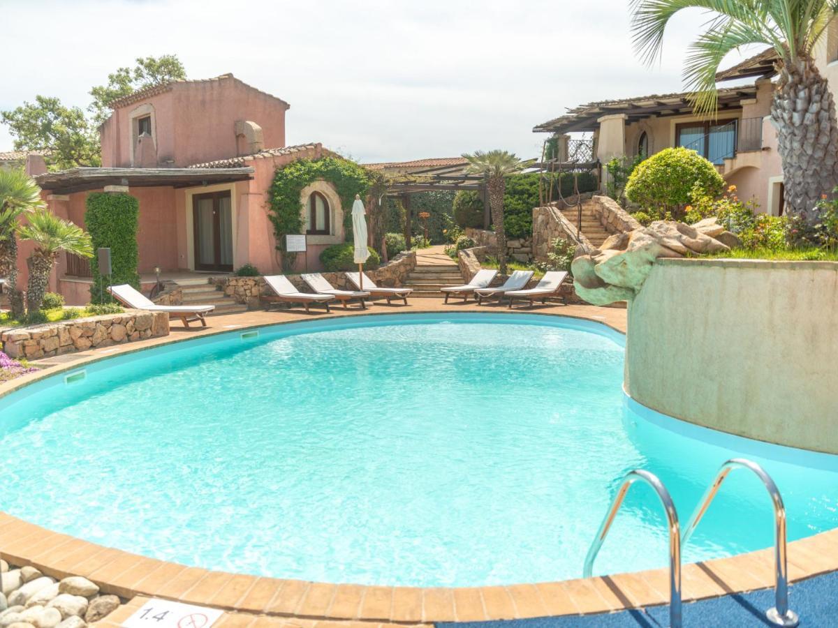 Holiday Home Erica 21 - Vista Village By Interhome Porto San Paolo  Bagian luar foto