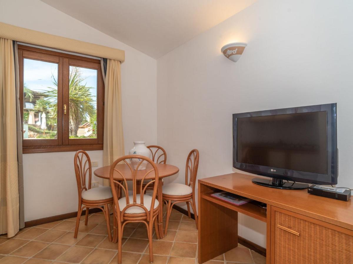Holiday Home Erica 21 - Vista Village By Interhome Porto San Paolo  Bagian luar foto